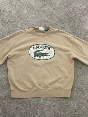 Lacoste Beige Crewneck Sweatshirt with Green Crocodile Emblem